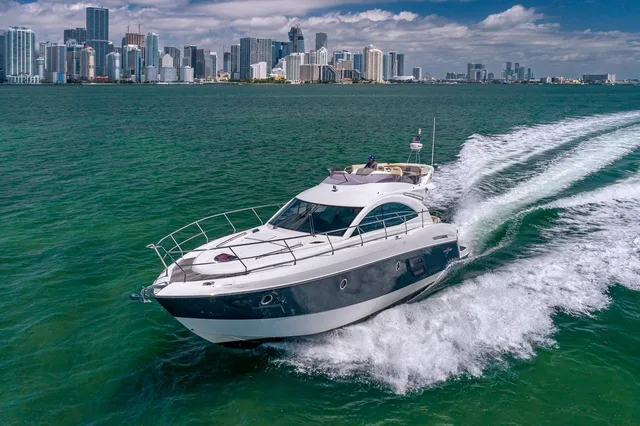 Motor yacht underway in Miami
